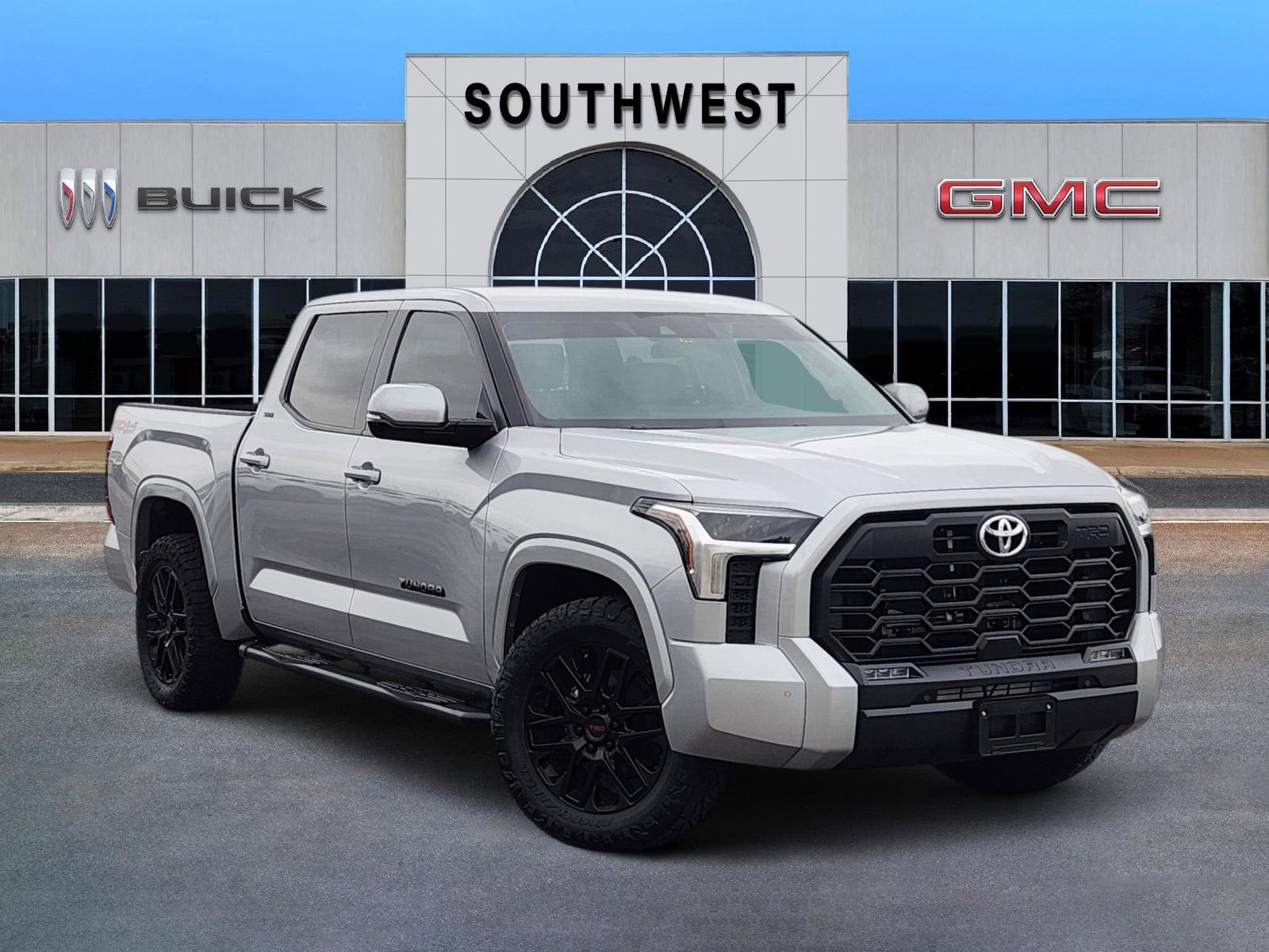 2024 Toyota Tundra 4WD SR5