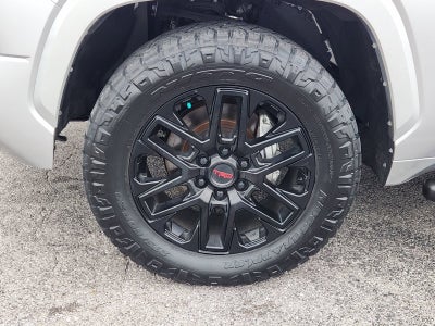 2024 Toyota Tundra 4WD SR5