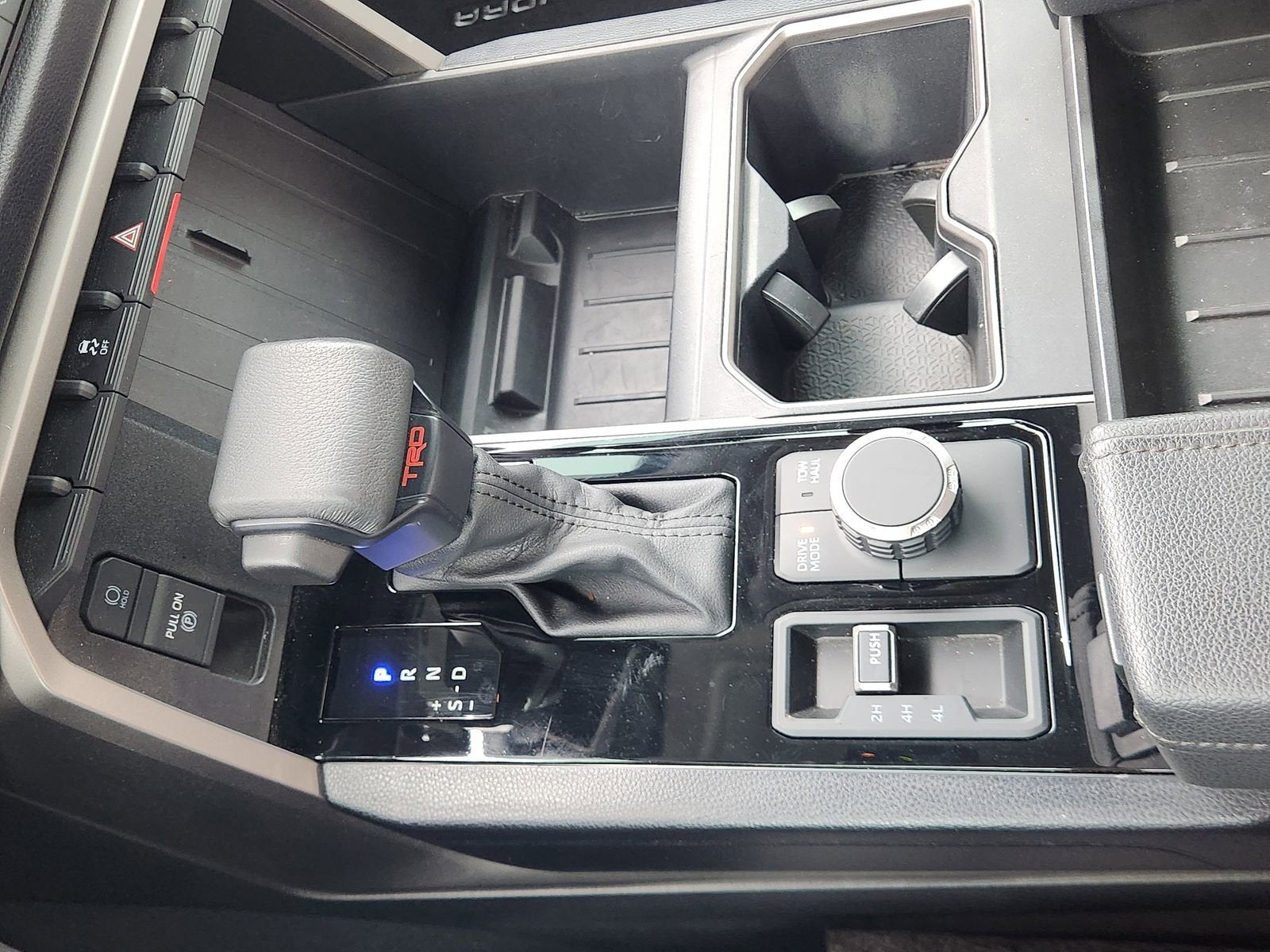 2024 Toyota Tundra 4WD SR5