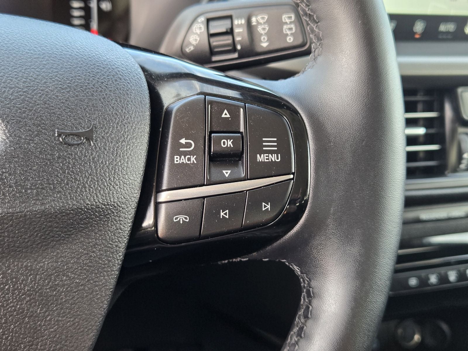 2023 Ford Escape Plug-In Hybrid Base