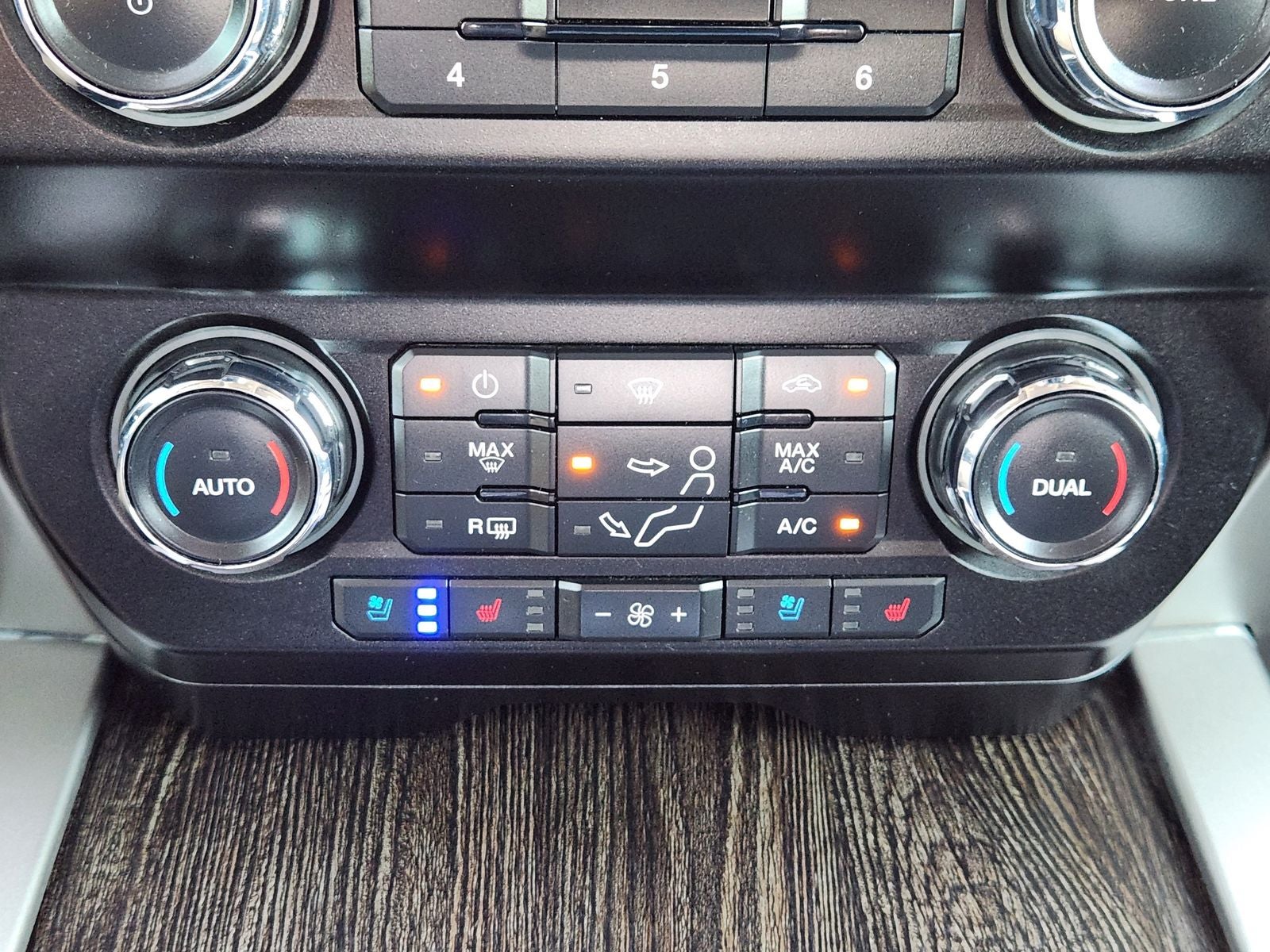 2021 Ford F-250SD Lariat