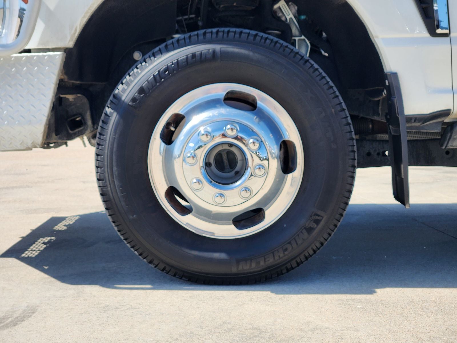 2023 Ford F-350SD Lariat DRW