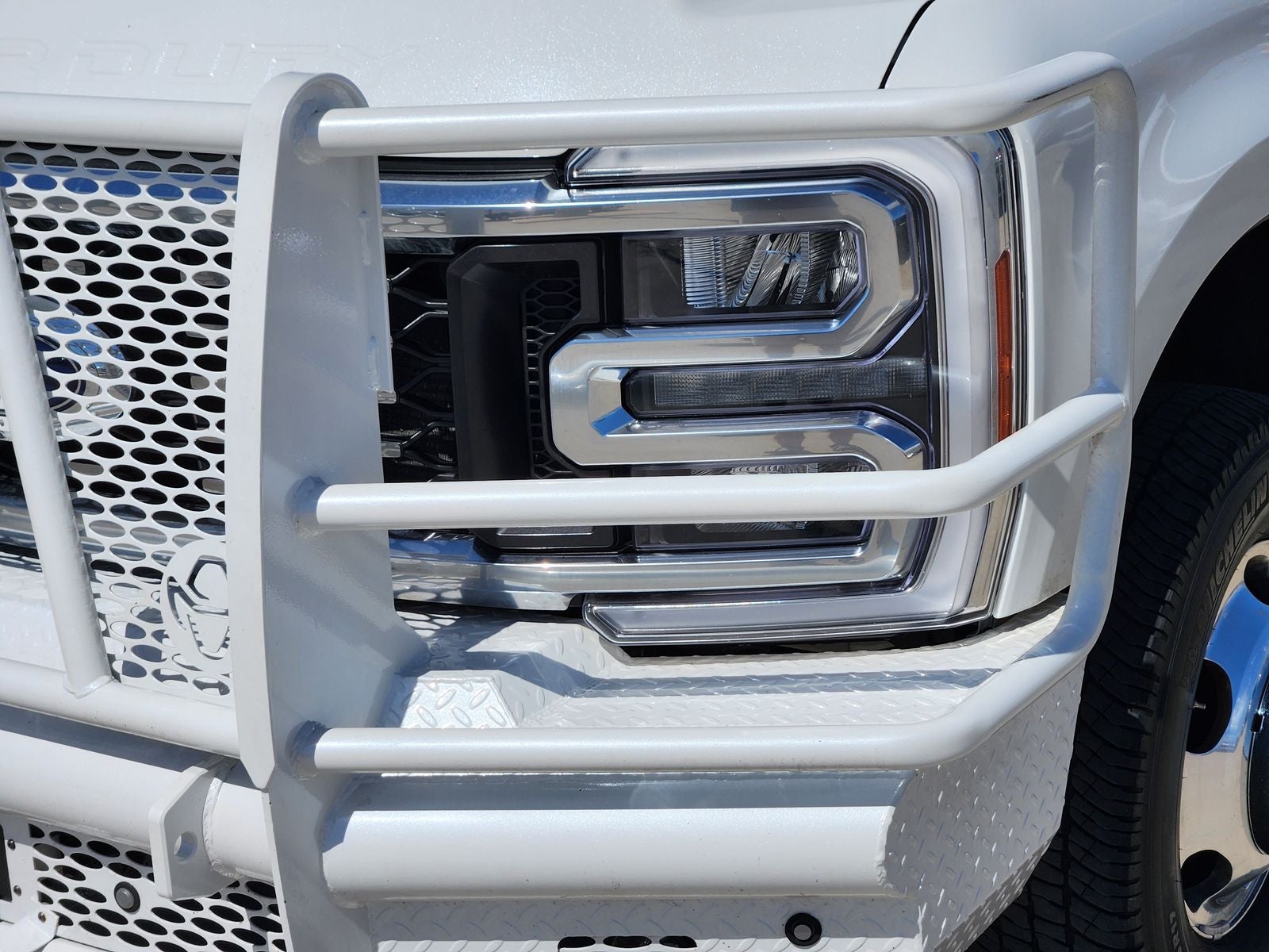2023 Ford F-350SD Lariat DRW