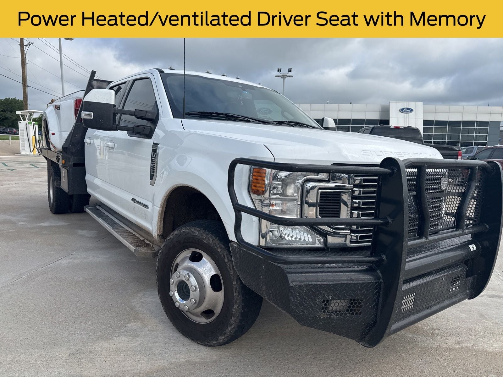 2022 Ford F-350SD Lariat DRW