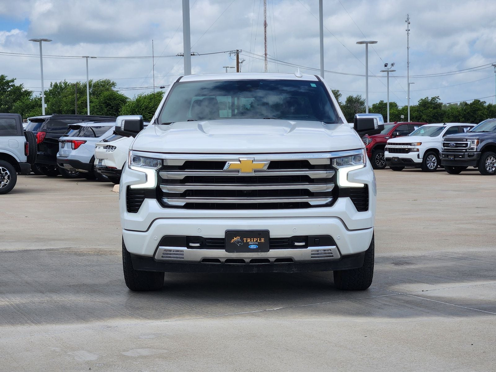 2023 Chevrolet Silverado 1500 High Country
