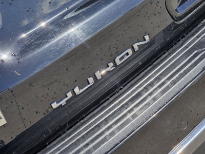 2023 GMC Yukon XL AT4