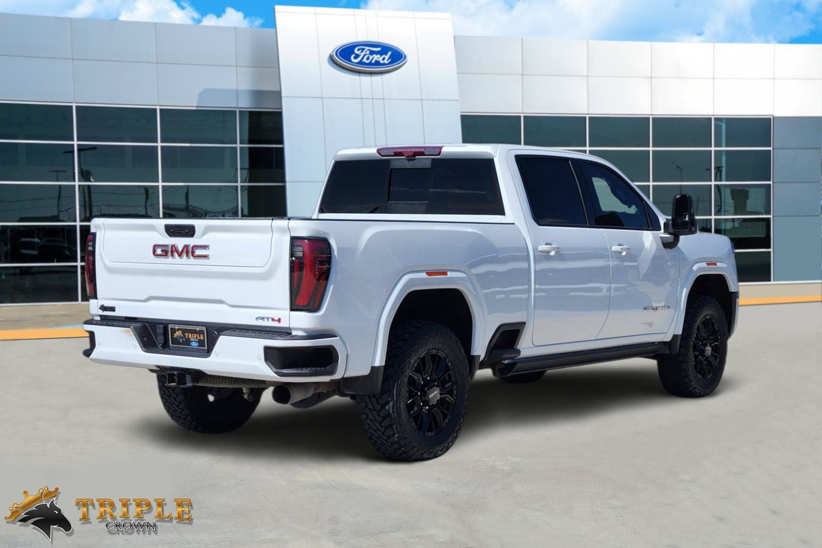 2024 GMC Sierra 2500HD AT4