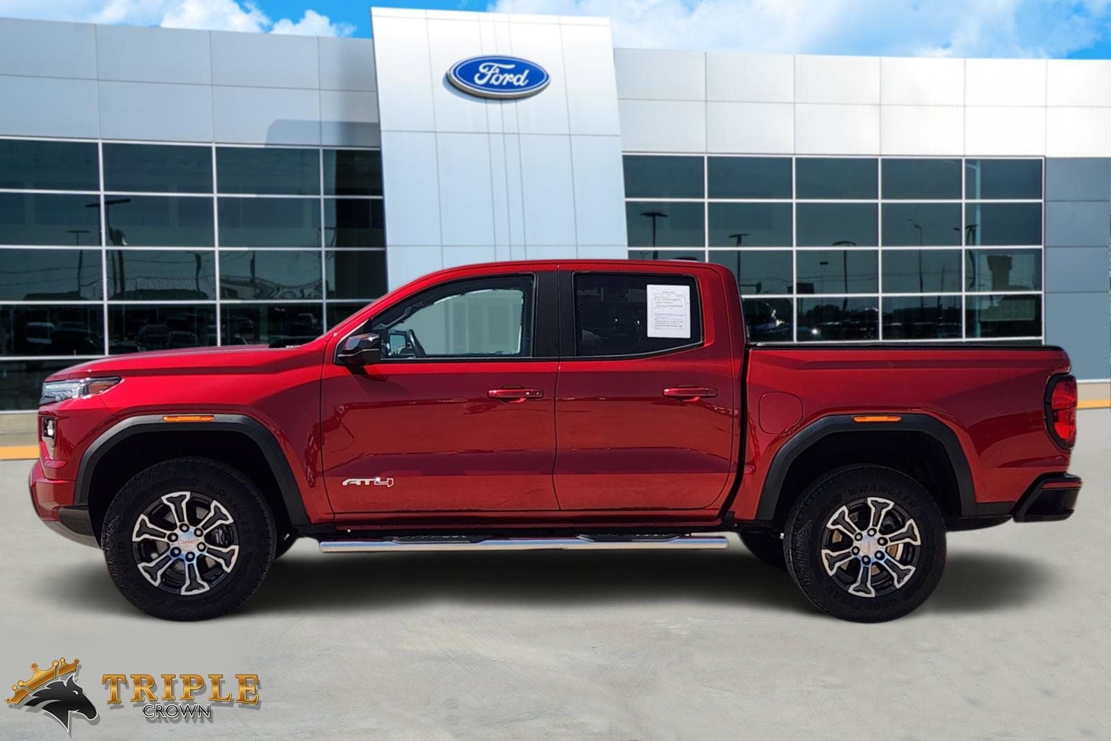 2023 GMC Canyon AT4