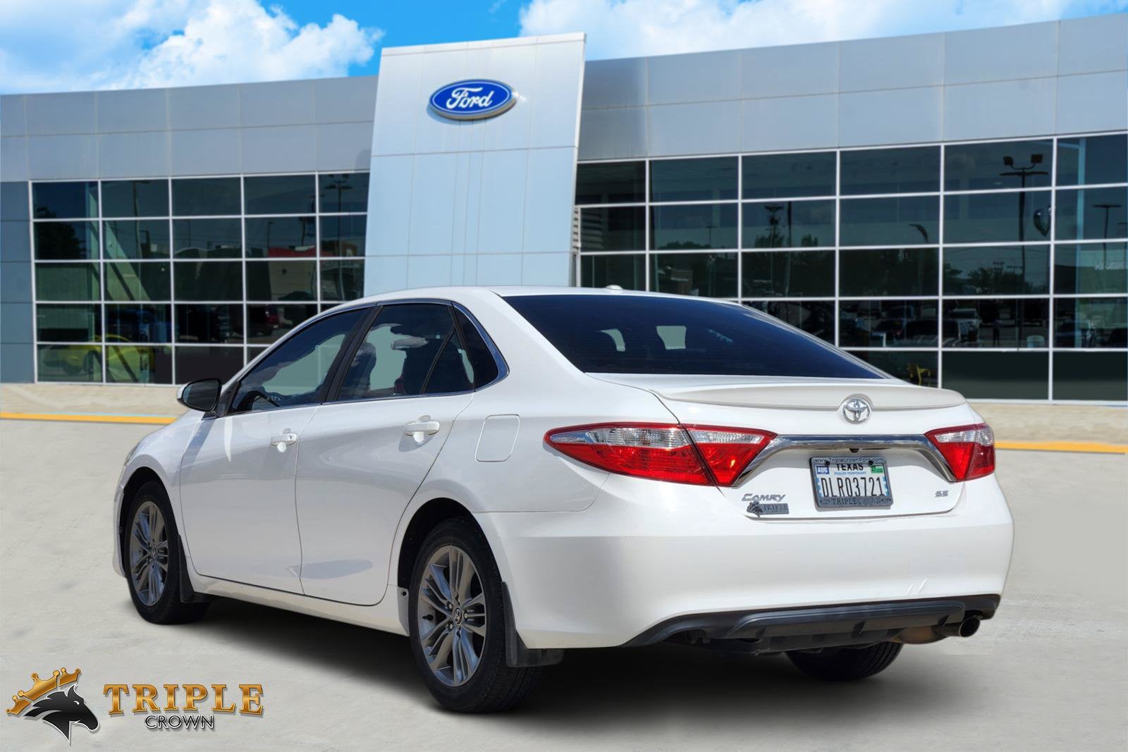 2015 Toyota Camry SE