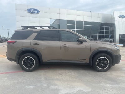 2024 Nissan Pathfinder Rock Creek