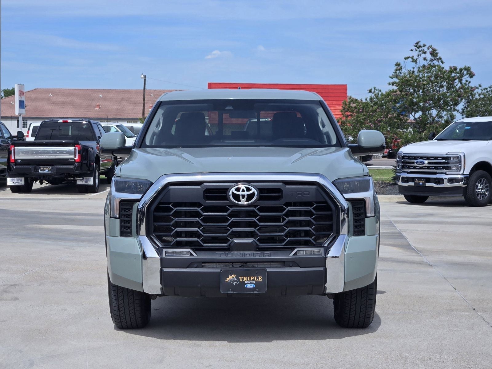 2022 Toyota Tundra SR5