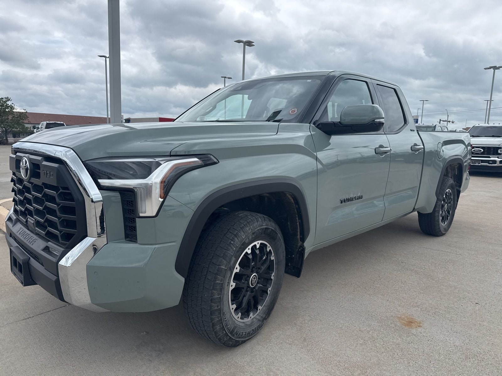 2022 Toyota Tundra SR5