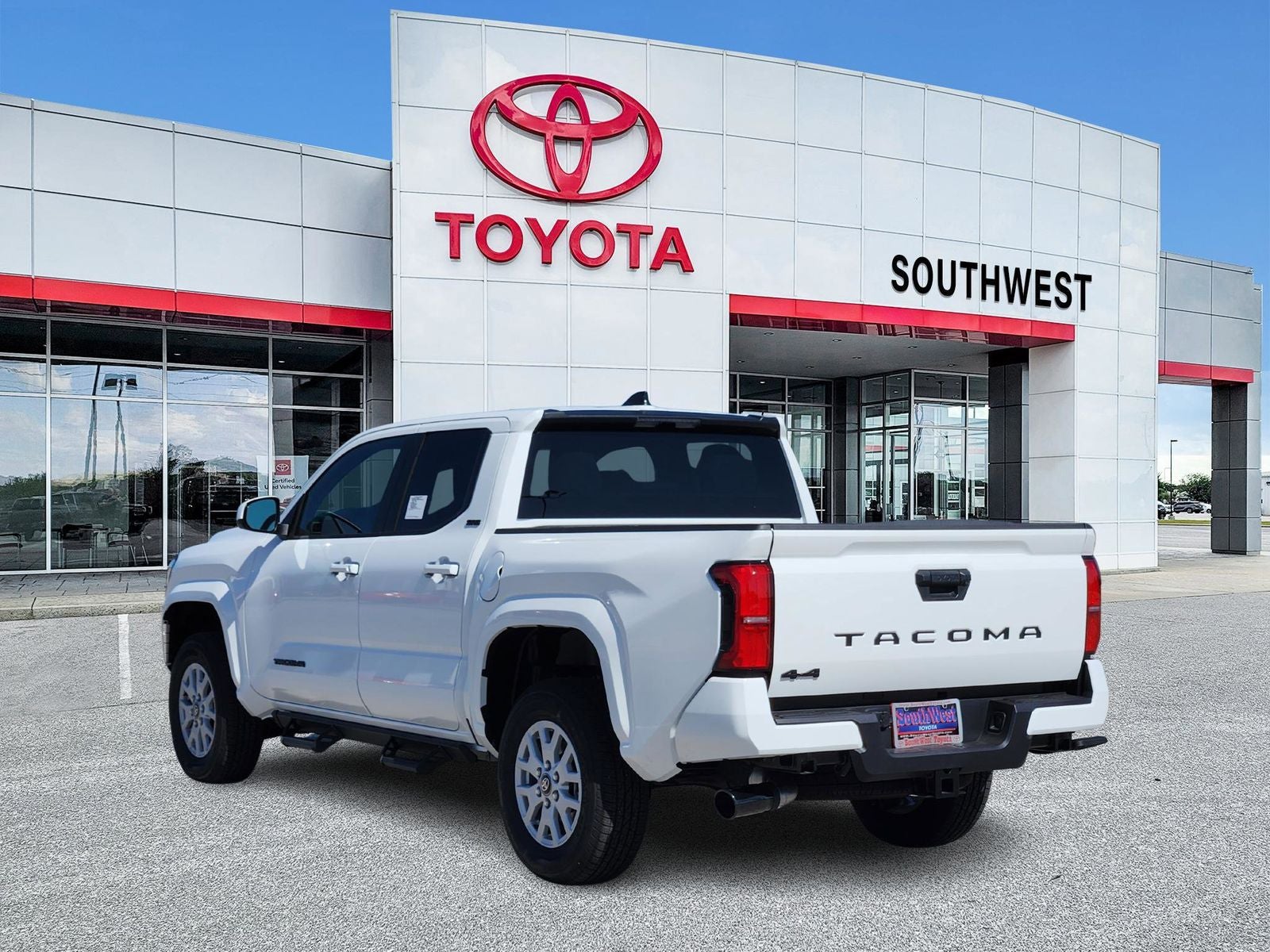 2025 Toyota Tacoma SR5