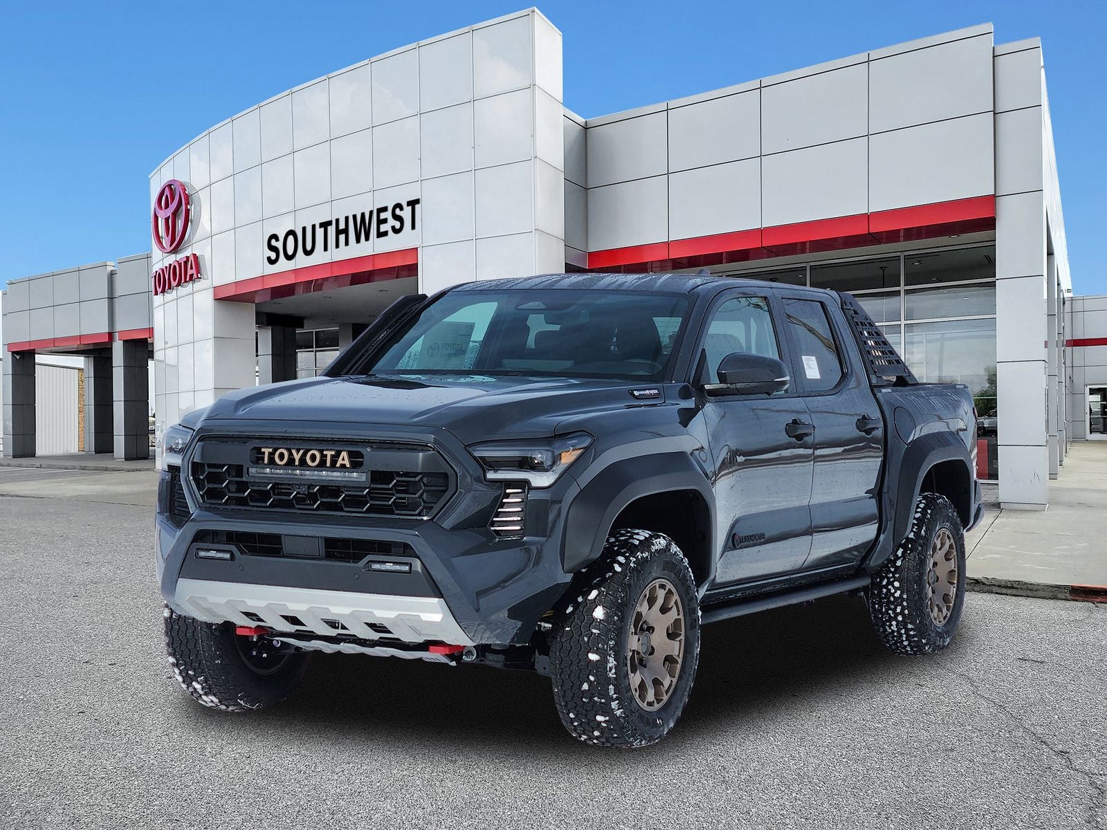 2026 Toyota Tacoma i-FORCE MAX Tacoma Trailhunter