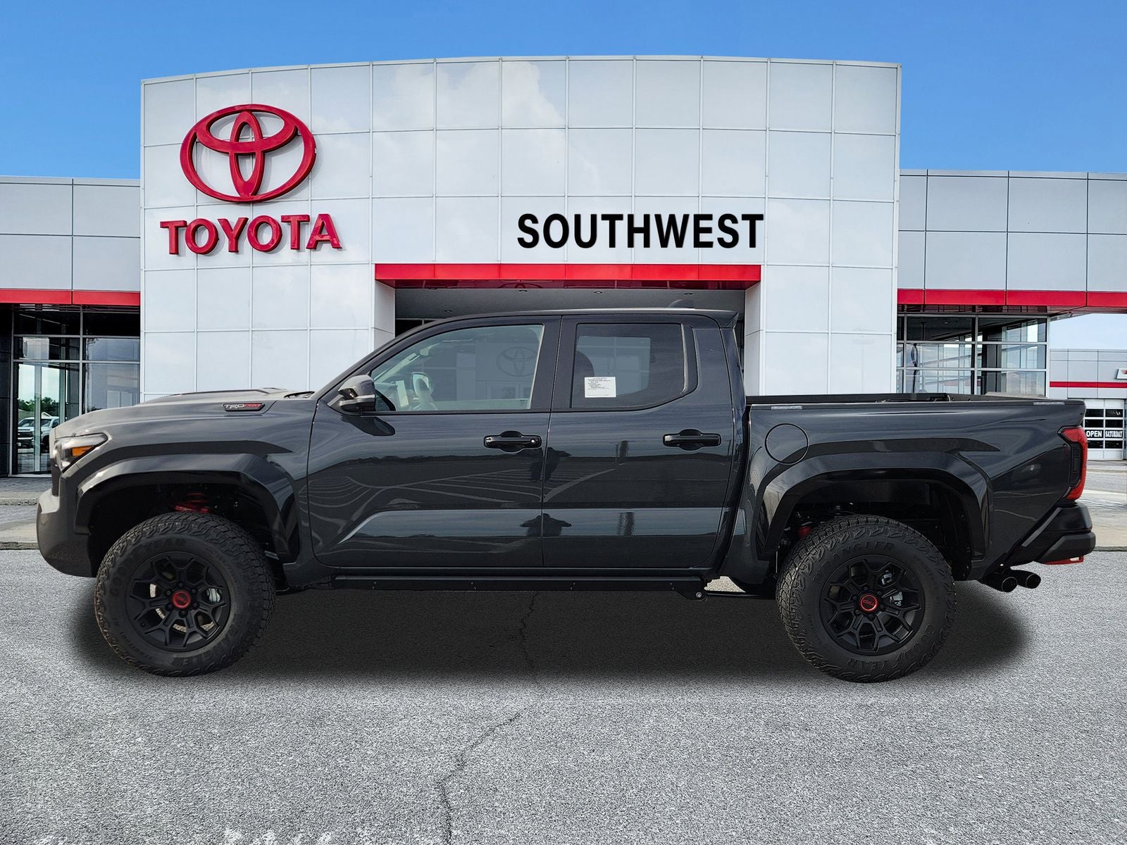 2026 Toyota Tacoma i-FORCE MAX Tacoma TRD Pro