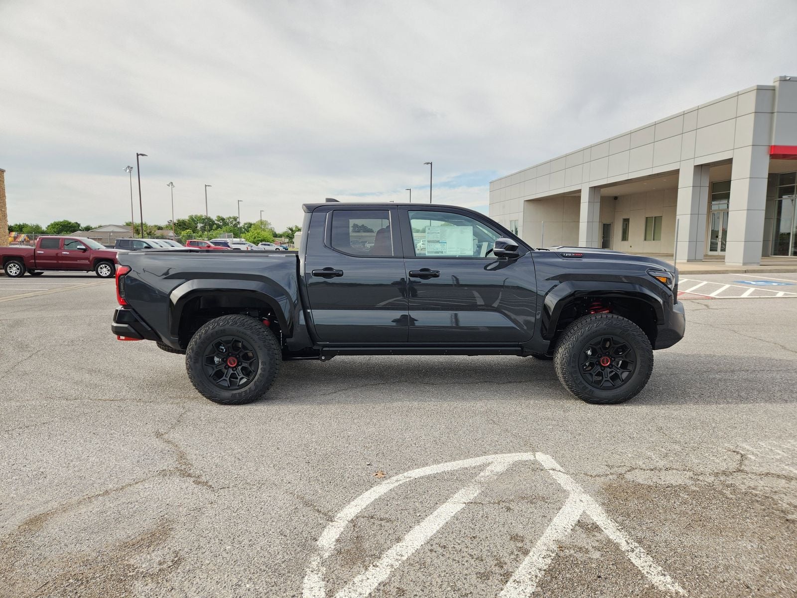 2026 Toyota Tacoma i-FORCE MAX Tacoma TRD Pro