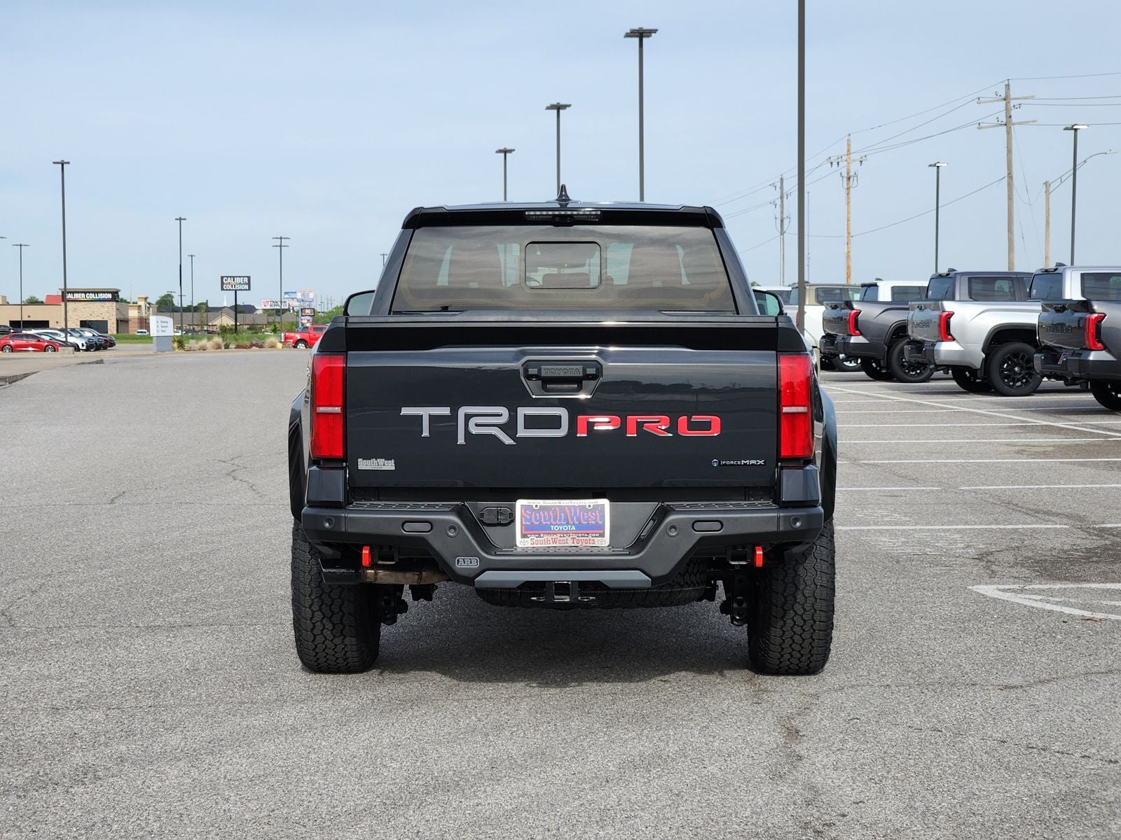 2026 Toyota Tacoma i-FORCE MAX Tacoma TRD Pro