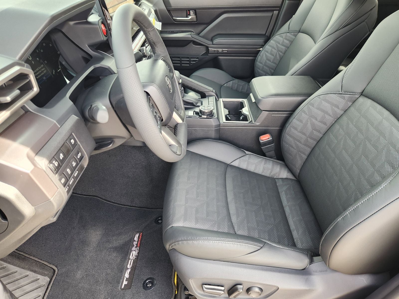 2026 Toyota Tacoma i-FORCE MAX Tacoma TRD Off-Road