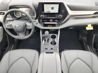 2026 Toyota Highlander Hybrid XLE