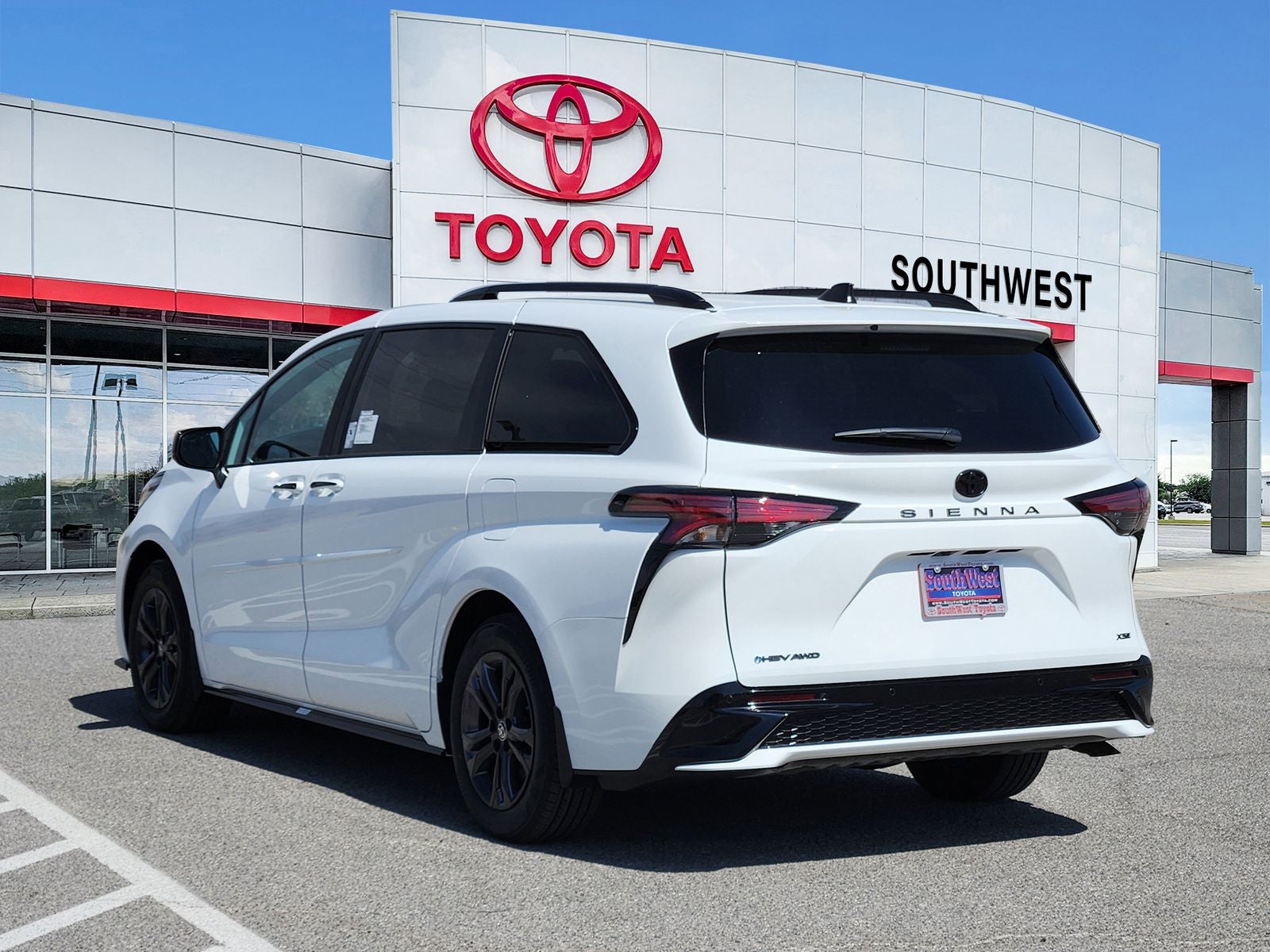 2026 Toyota Sienna XSE