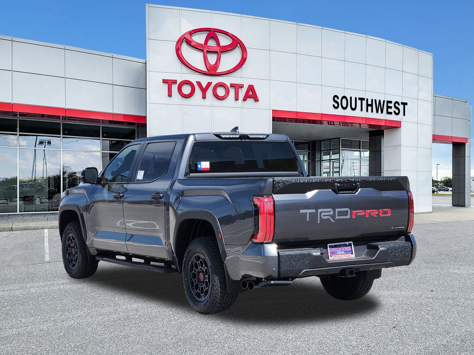 2026 Toyota Tundra i-FORCE MAX Tundra TRD Pro
