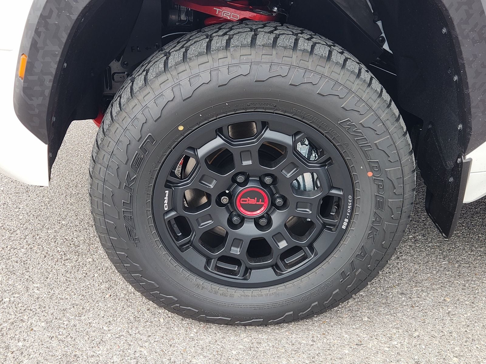 2026 Toyota Tundra i-FORCE MAX Tundra TRD Pro