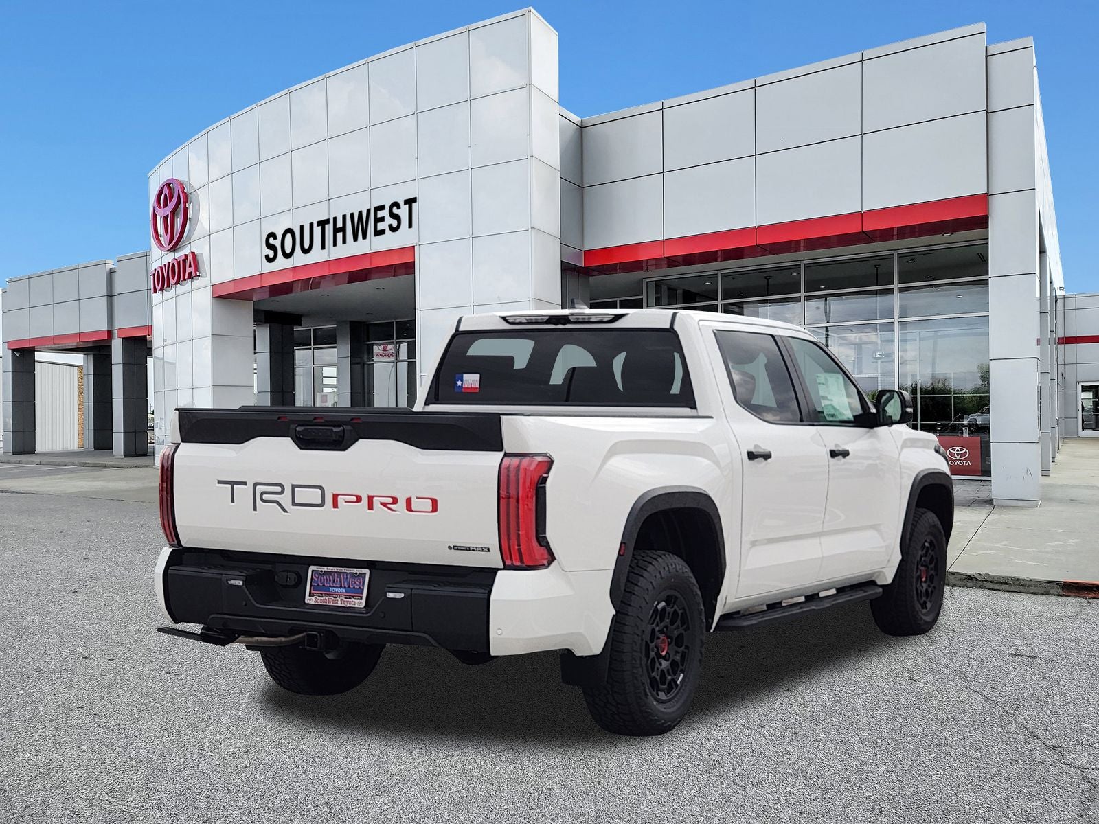 2026 Toyota Tundra i-FORCE MAX Tundra TRD Pro