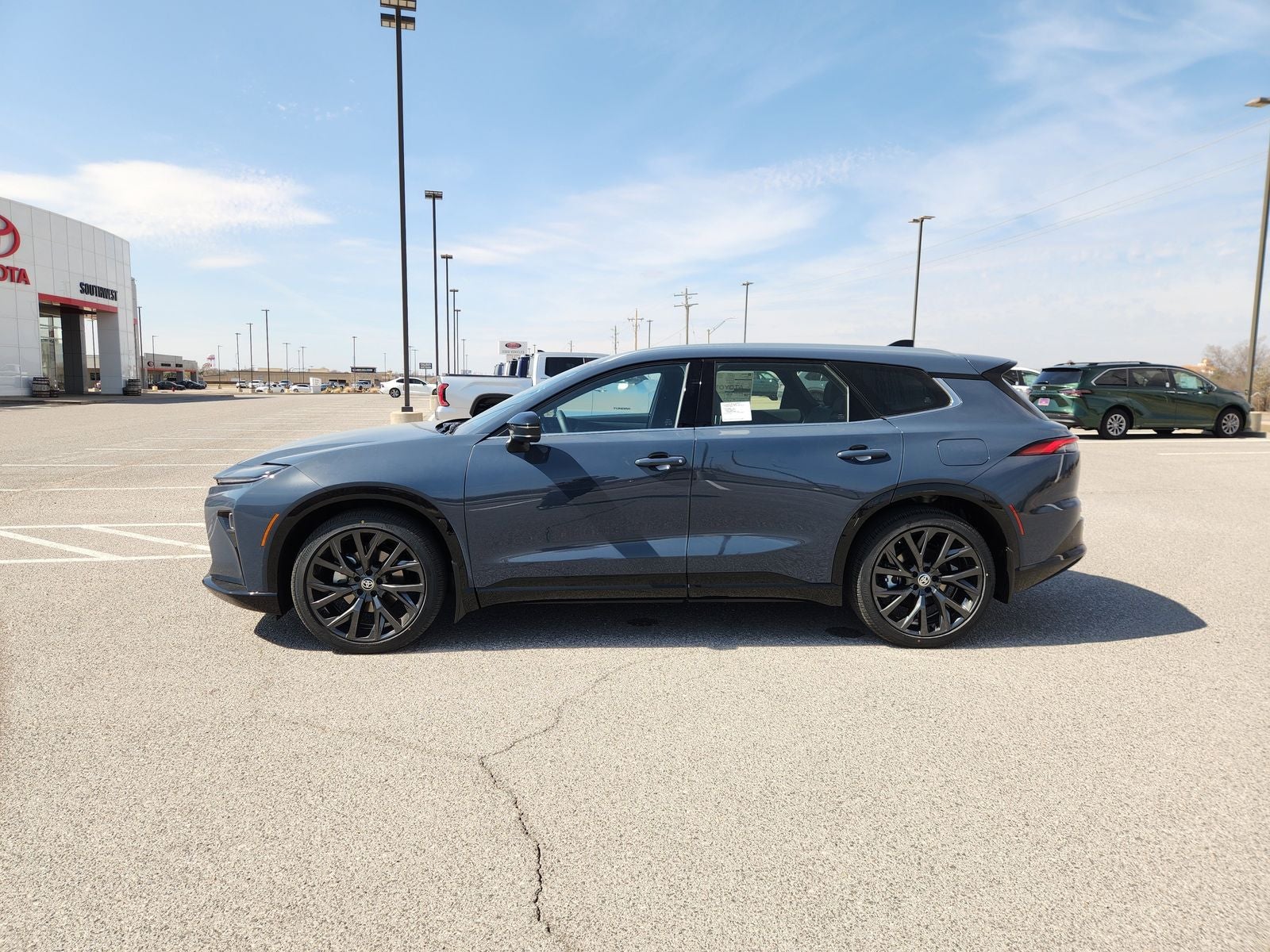 2026 Toyota Toyota Crown Signia Limited