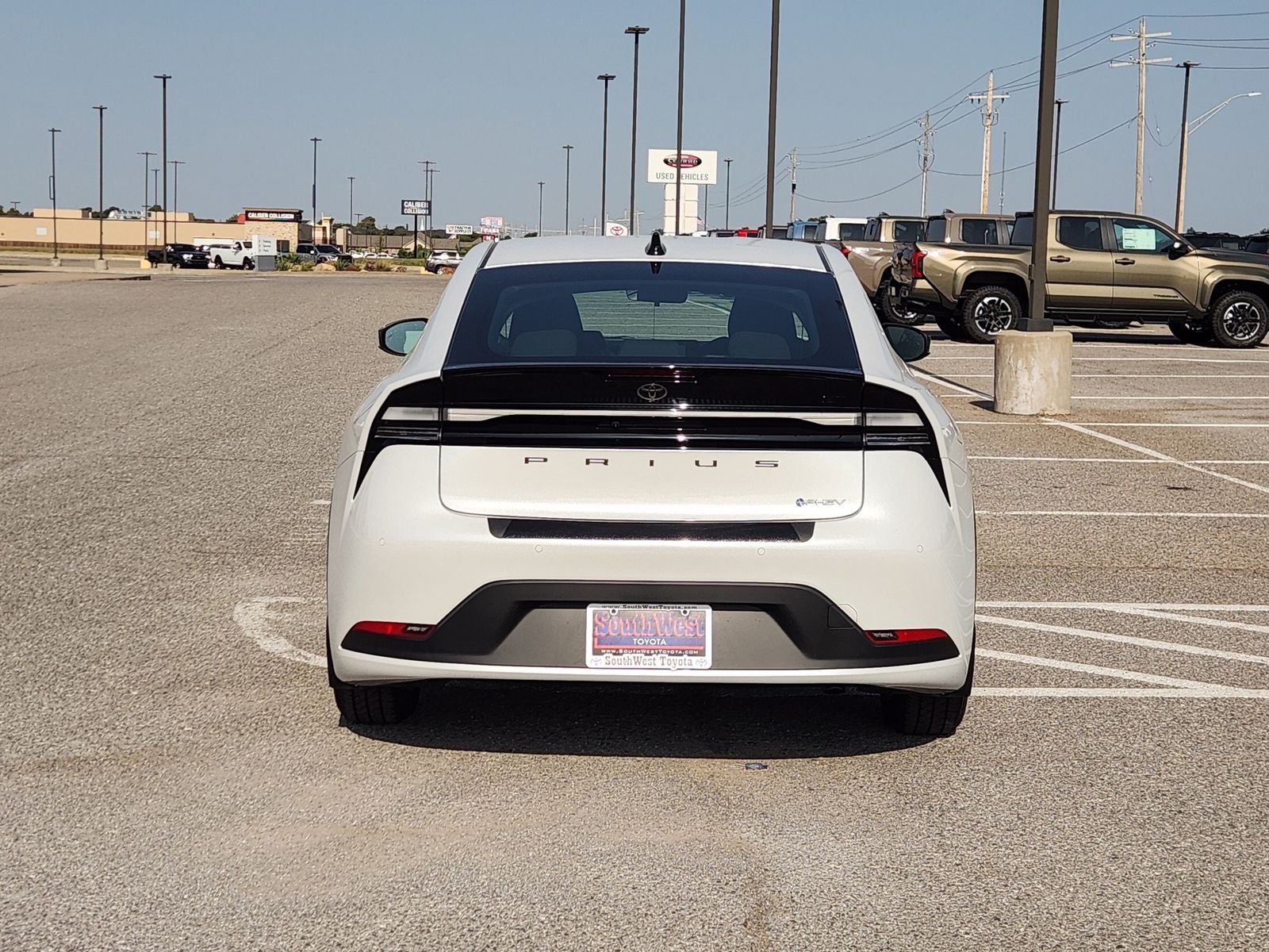 2026 Toyota Prius Plug-in Hybrid SE