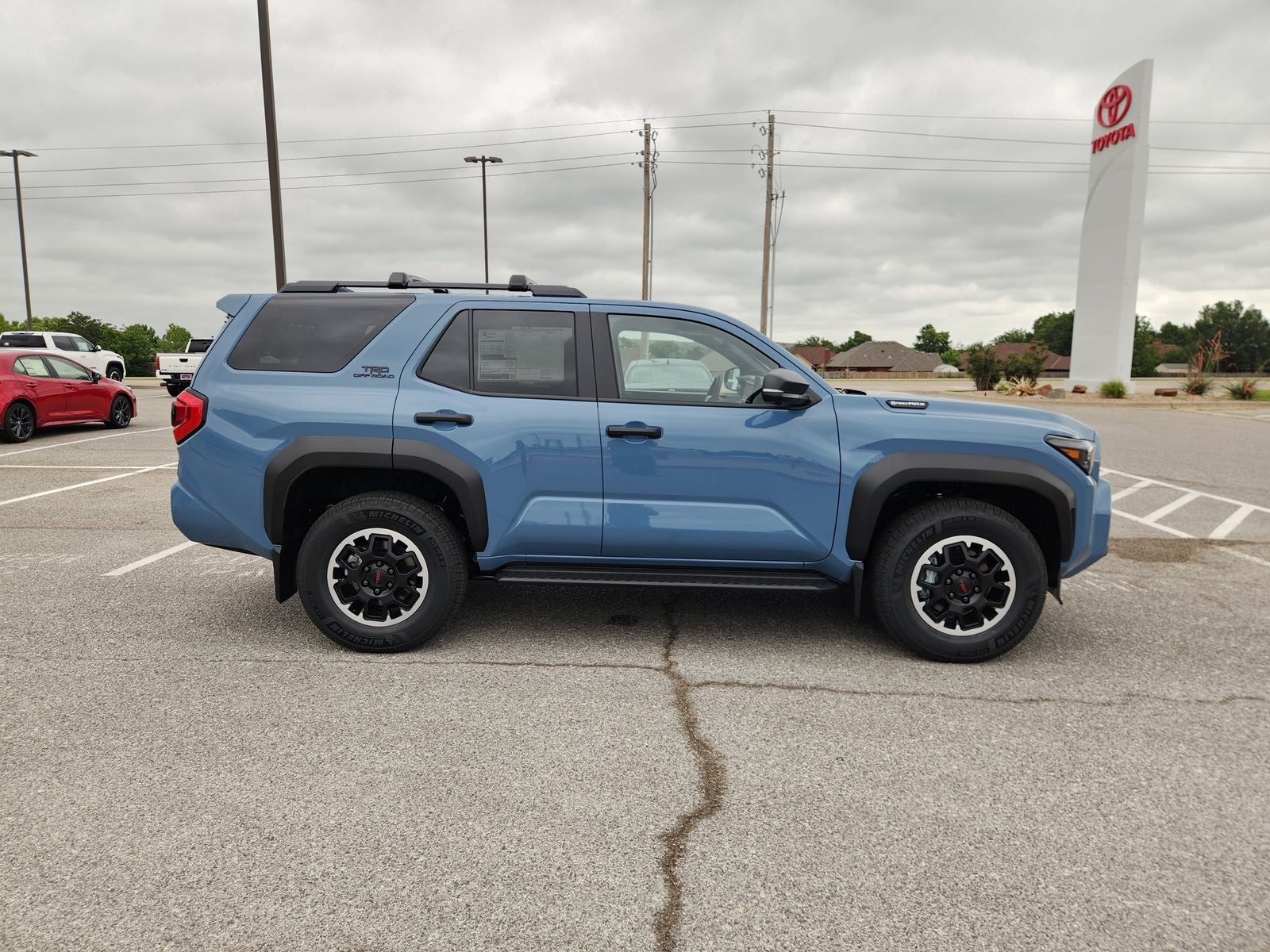 2026 Toyota 4Runner i-FORCE MAX 4Runner TRD Off-Road Premium
