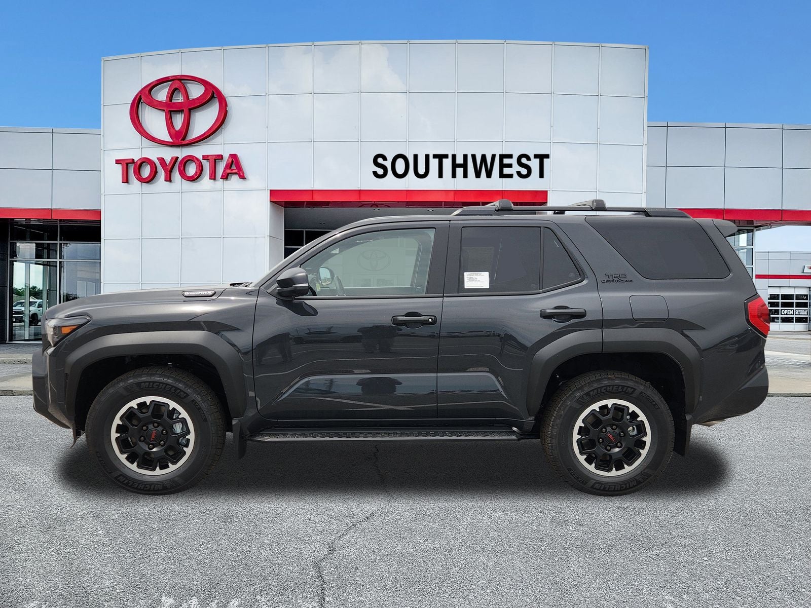 2026 Toyota 4Runner i-FORCE MAX 4Runner TRD Off-Road Premium