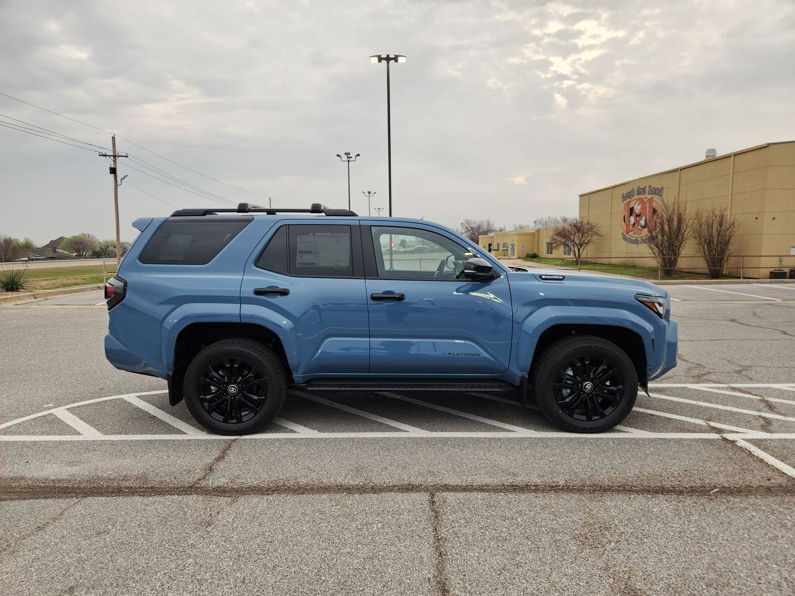 2026 Toyota 4Runner i-FORCE MAX 4Runner Platinum