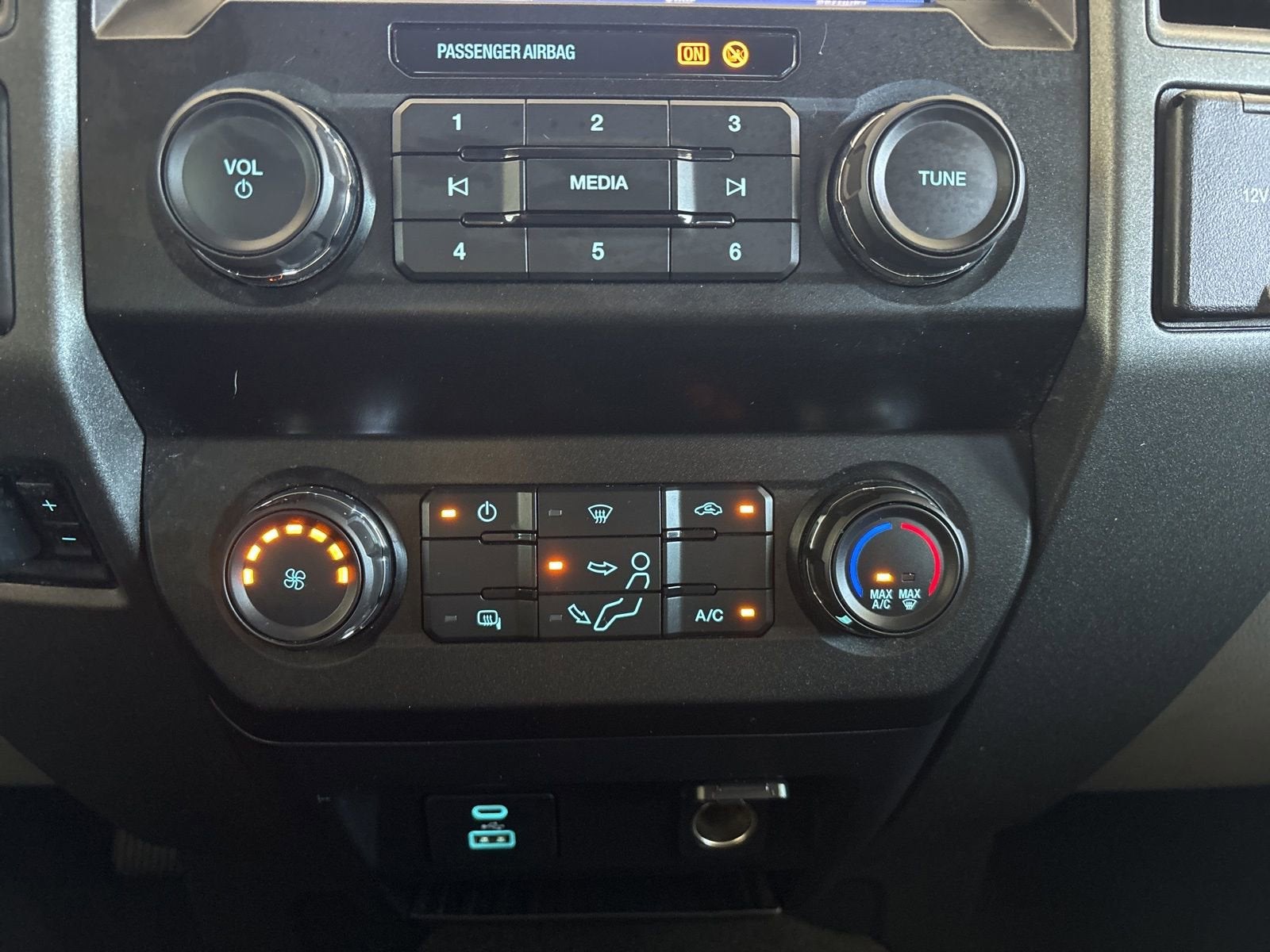 2020 Ford Super Duty F-250 SRW XL