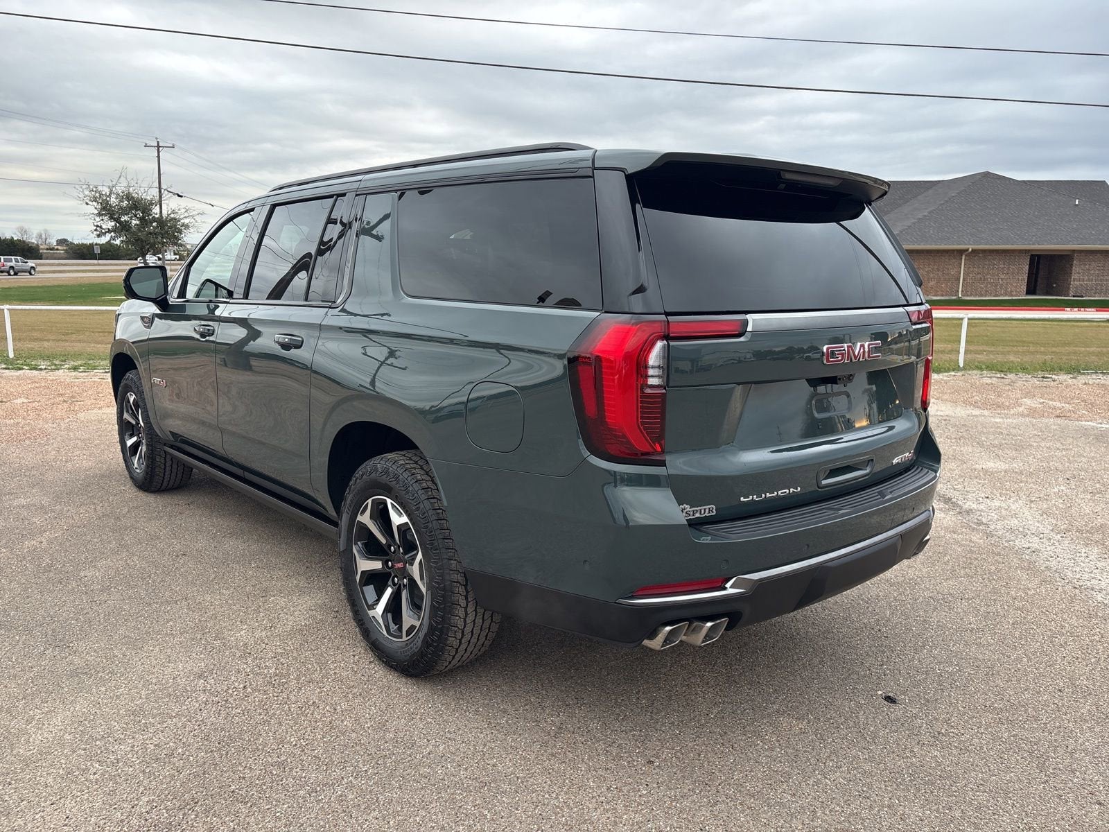 2026 GMC Yukon XL AT4