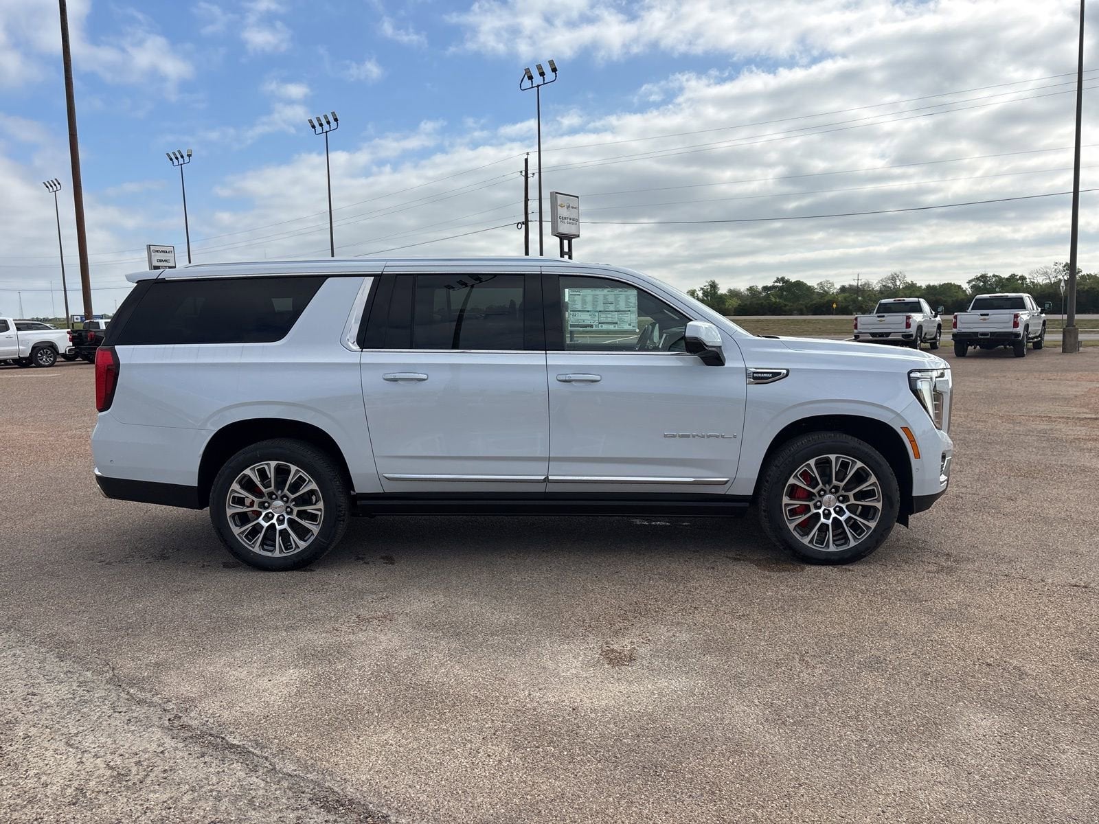 2026 GMC Yukon XL Denali