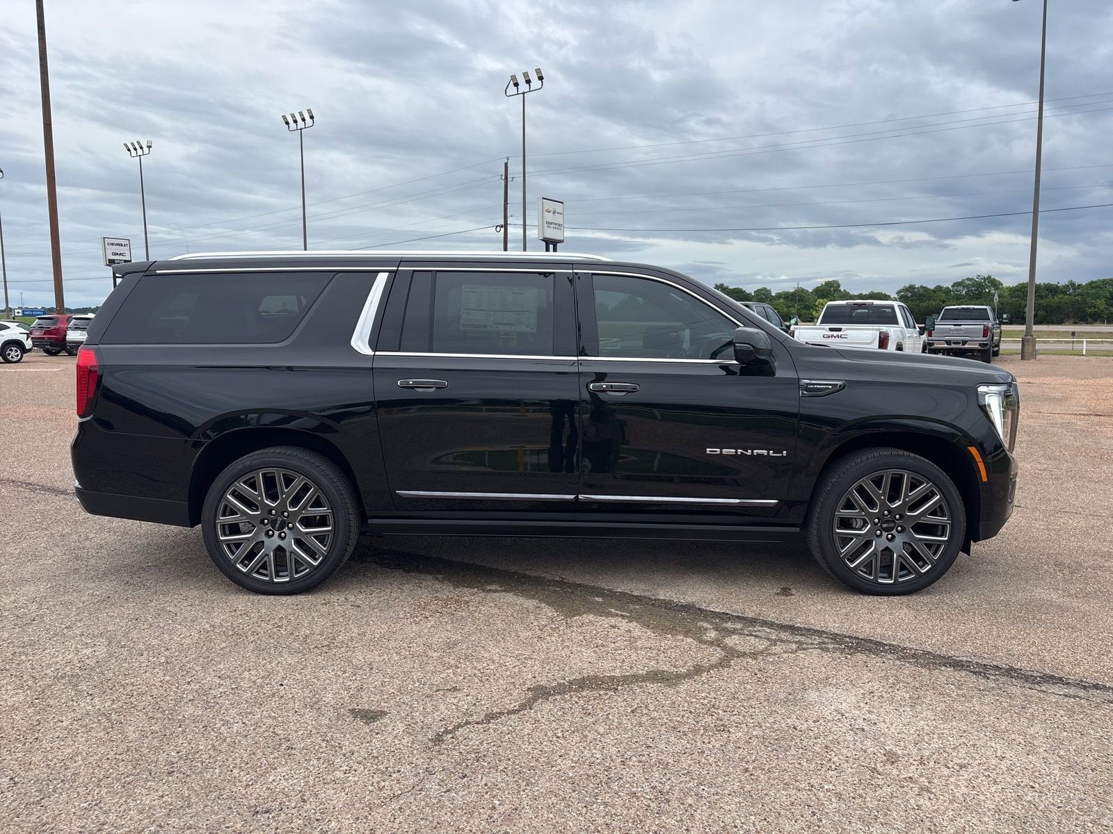 2026 GMC Yukon XL Denali Ultimate