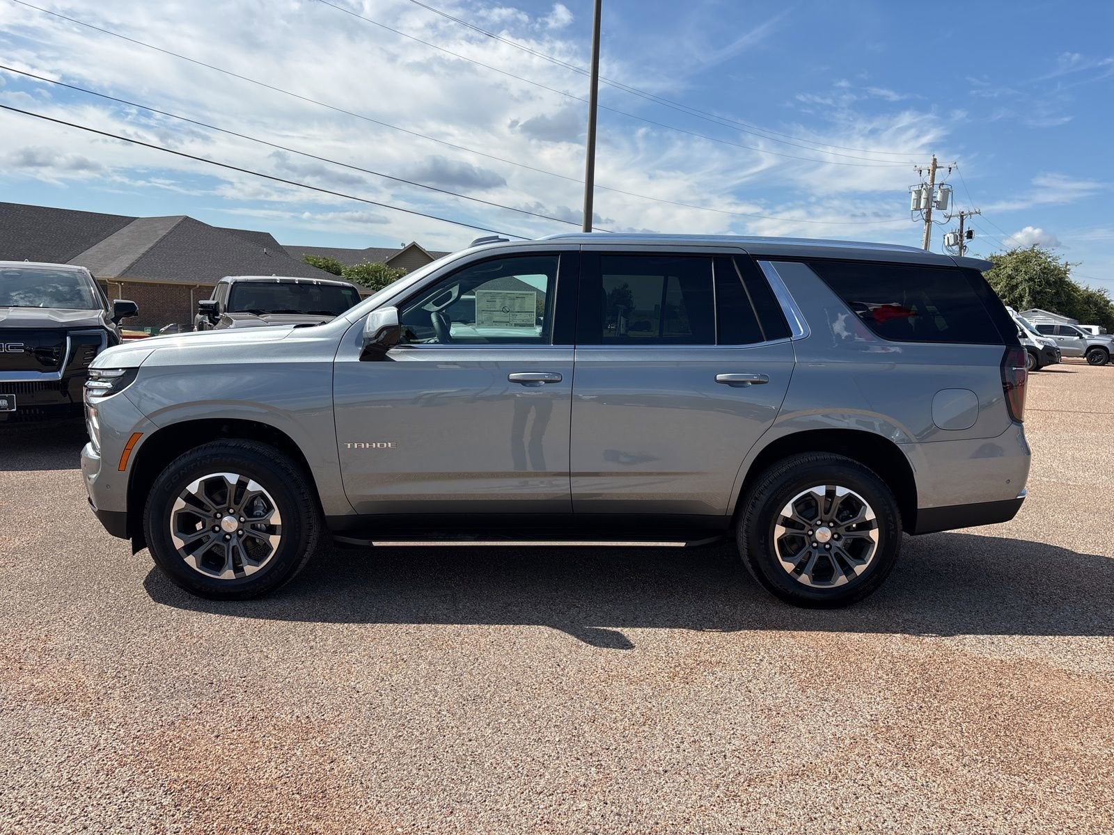 2026 Chevrolet Tahoe LS