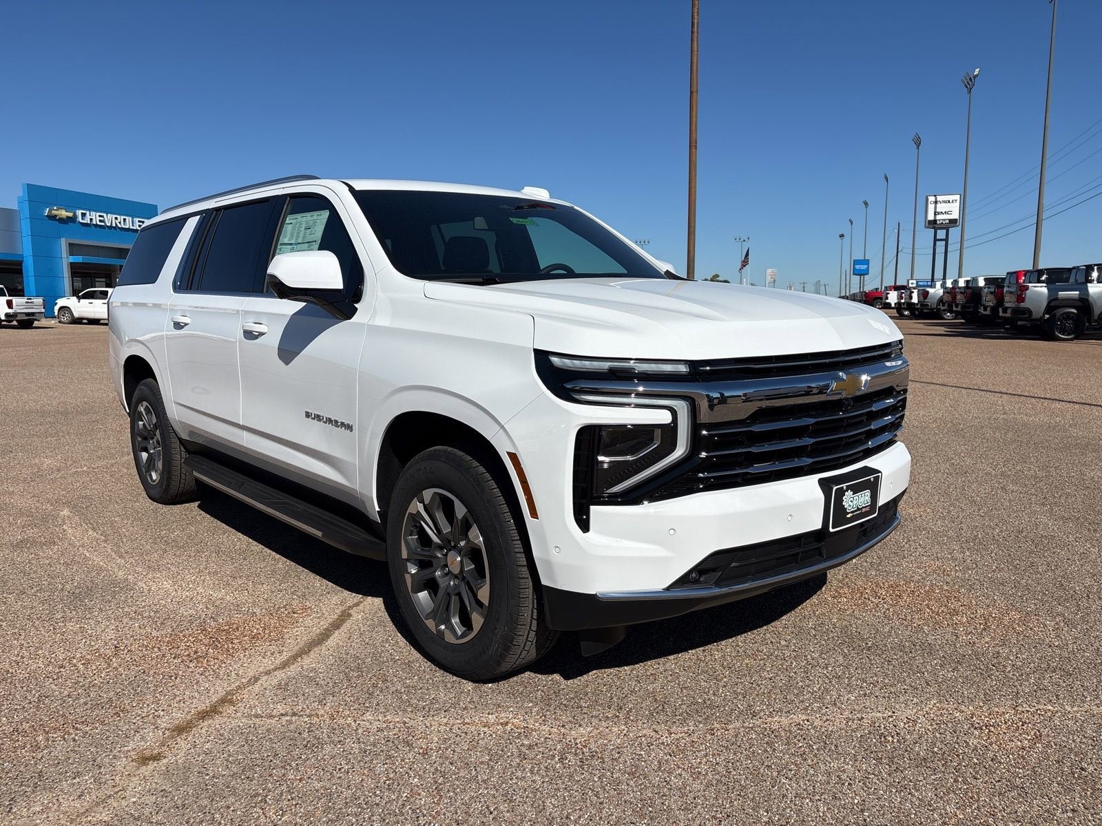 2026 Chevrolet Suburban LT