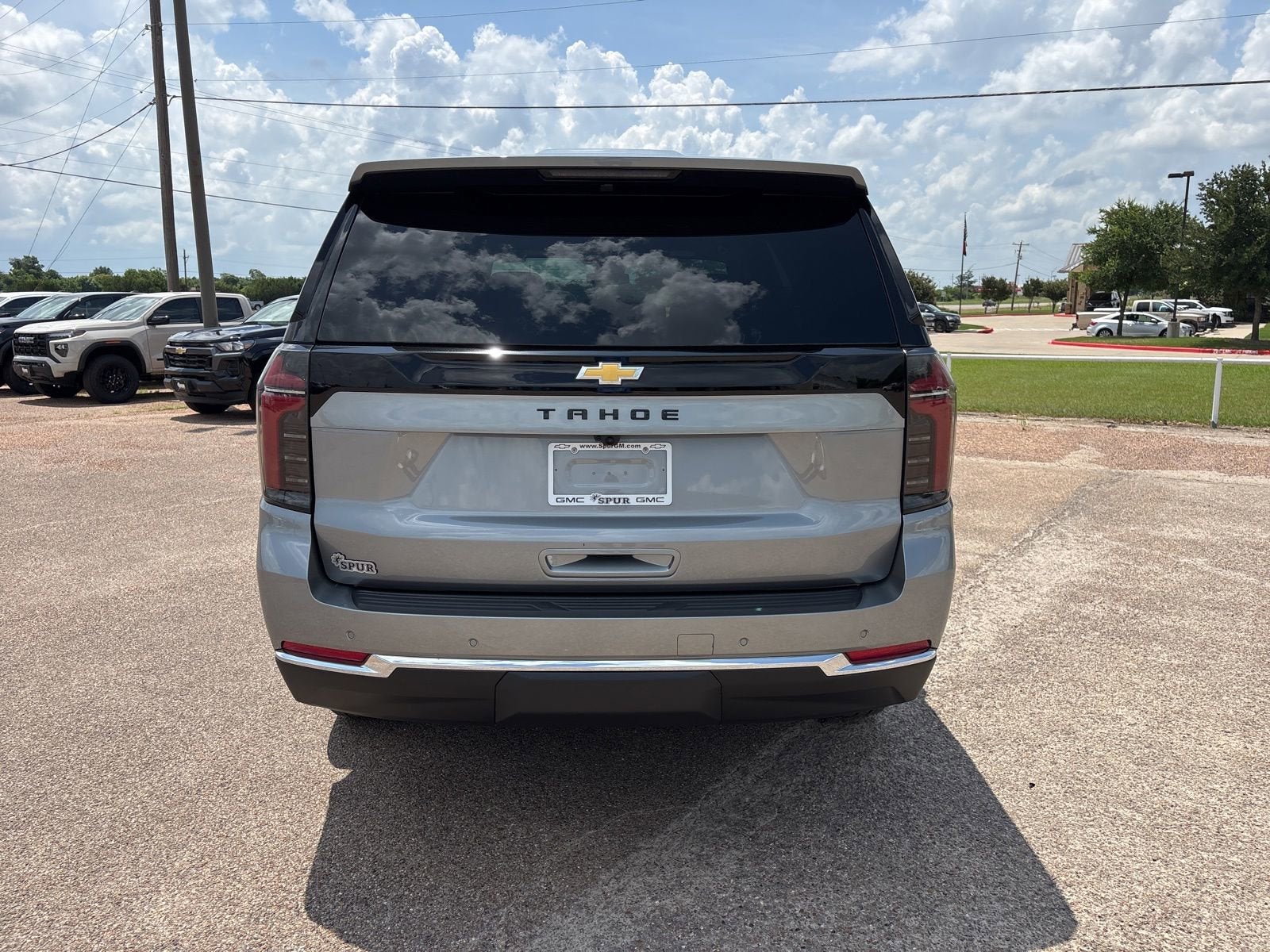 2026 Chevrolet Tahoe LS