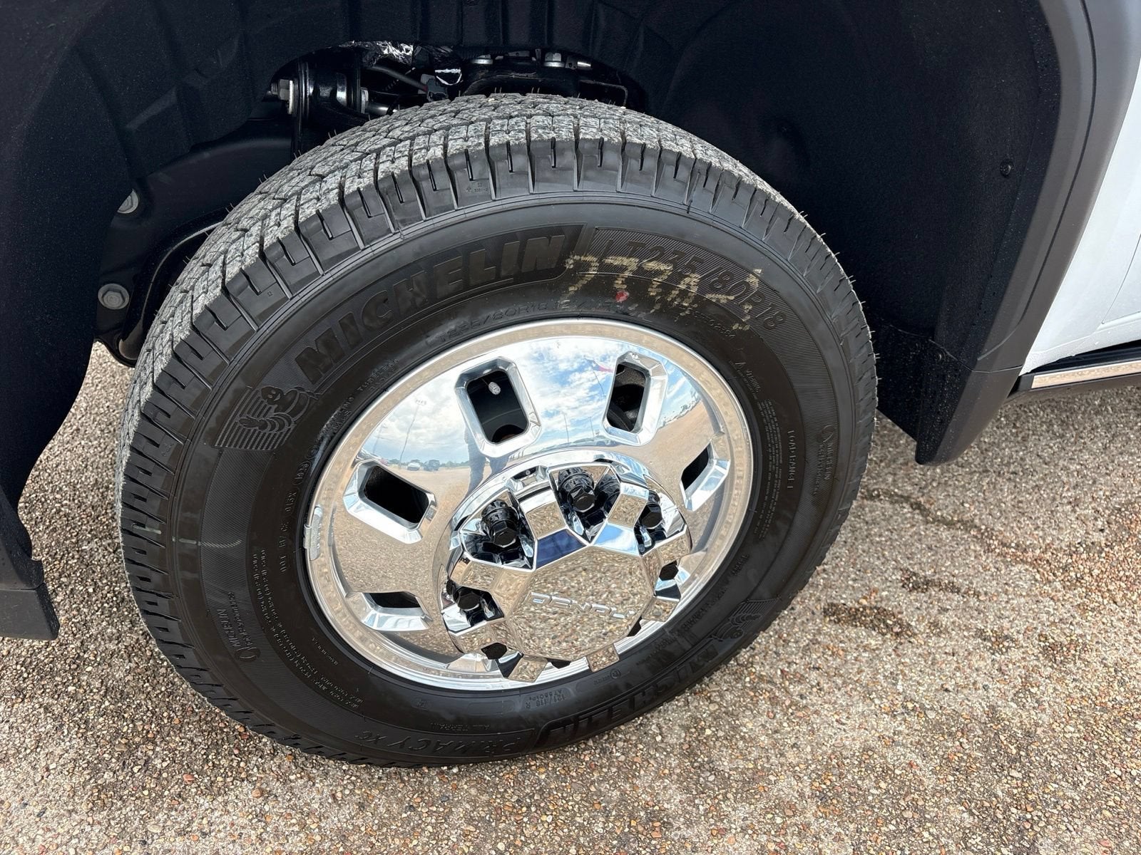 2026 GMC Sierra 3500 HD Denali Ultimate DRW