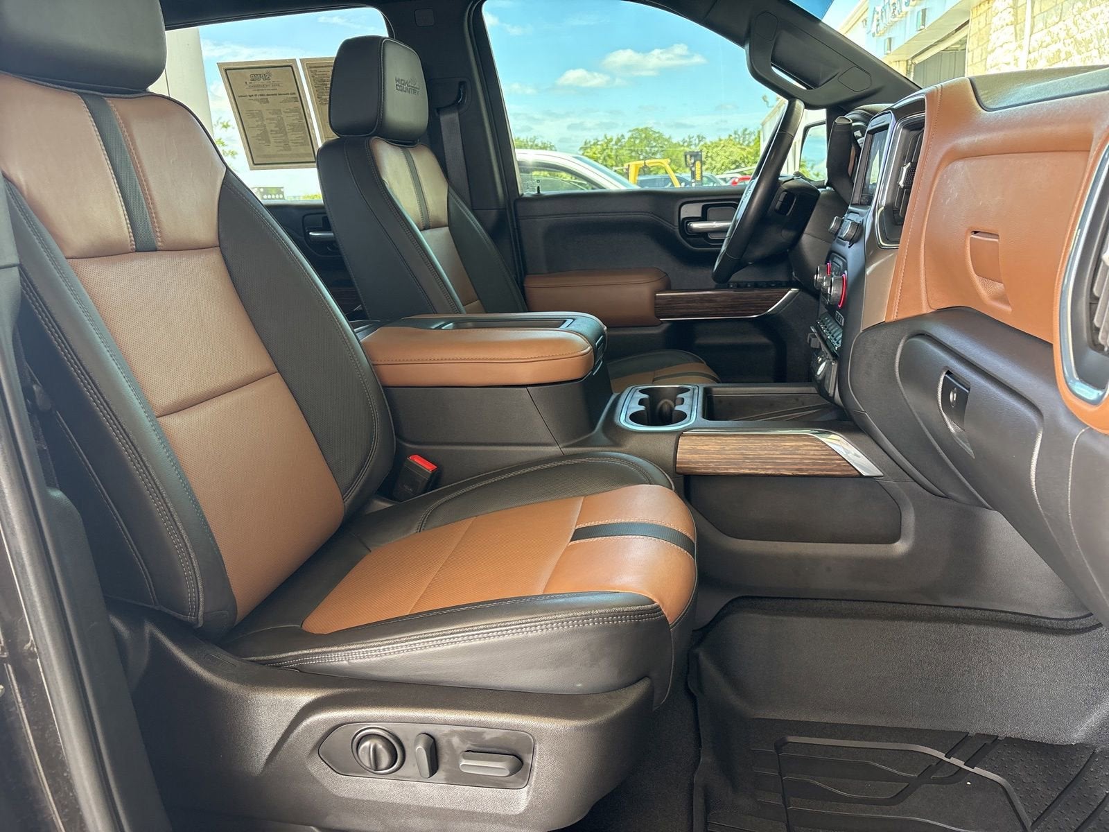 2022 Chevrolet Silverado 1500 LTD High Country