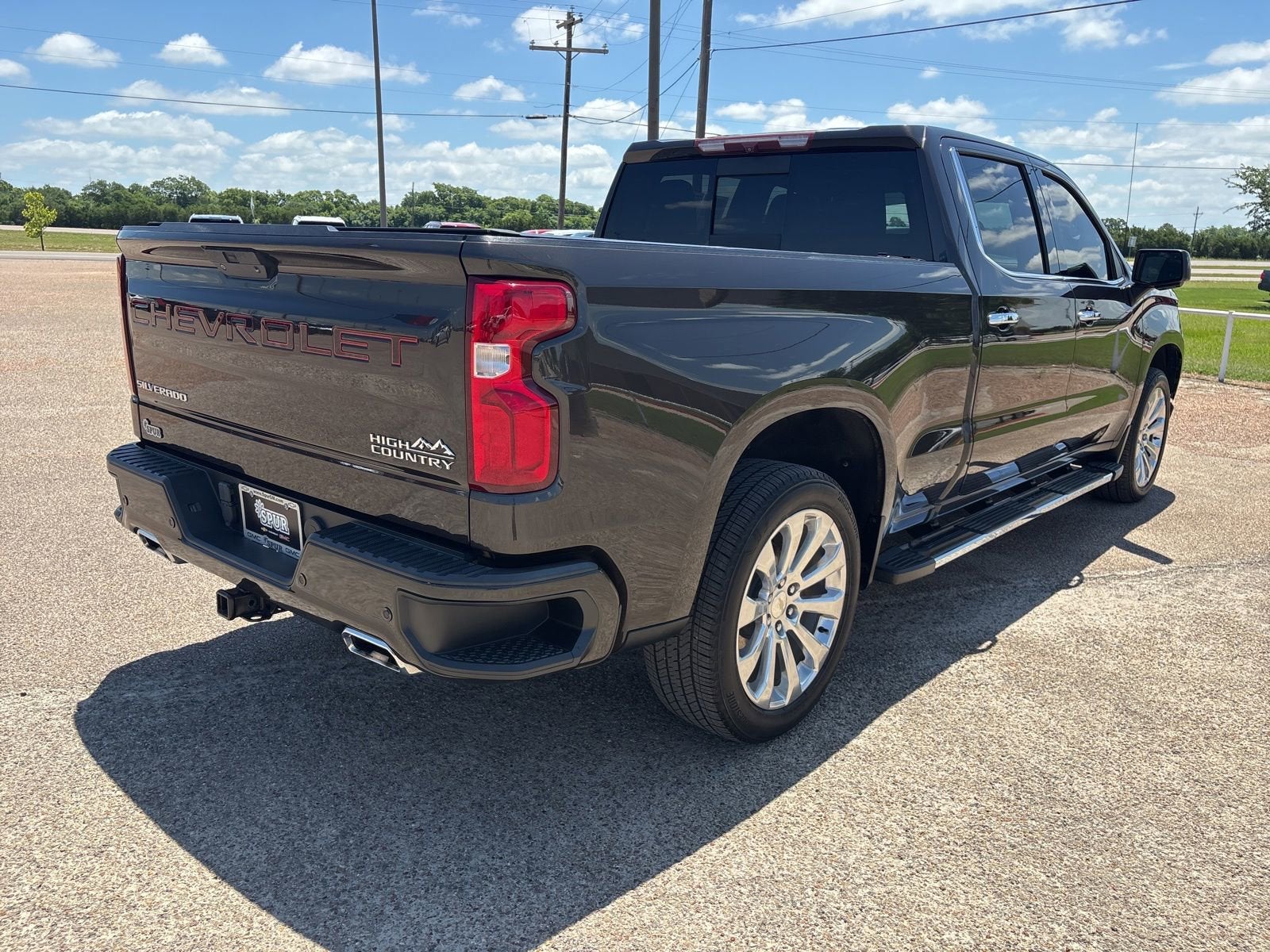 2022 Chevrolet Silverado 1500 LTD High Country