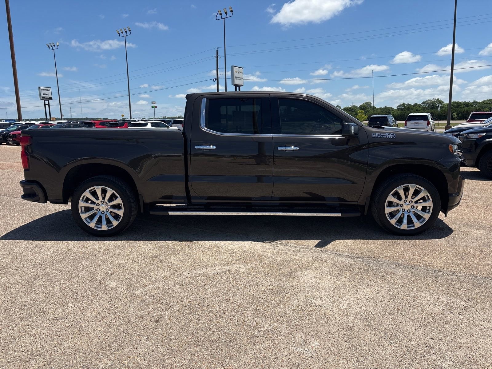 2022 Chevrolet Silverado 1500 LTD High Country