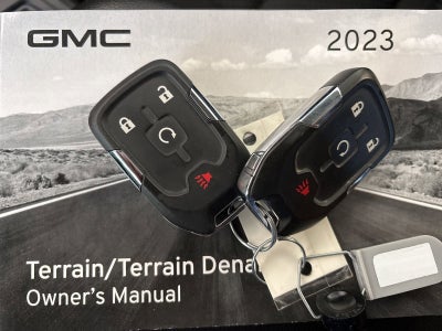 2023 GMC Terrain SLE