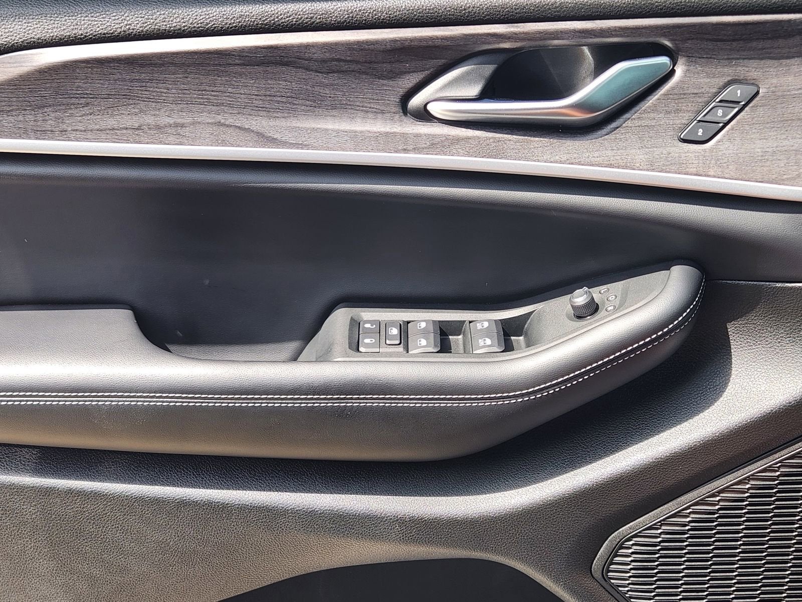2025 Jeep Grand Cherokee Limited 4x2