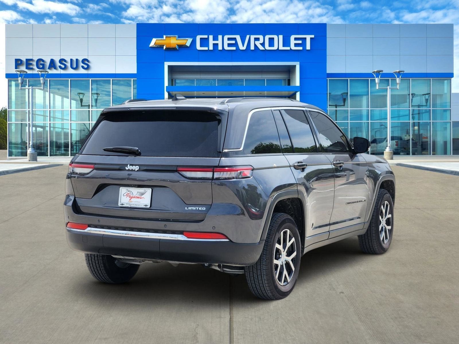 2025 Jeep Grand Cherokee Limited 4x2