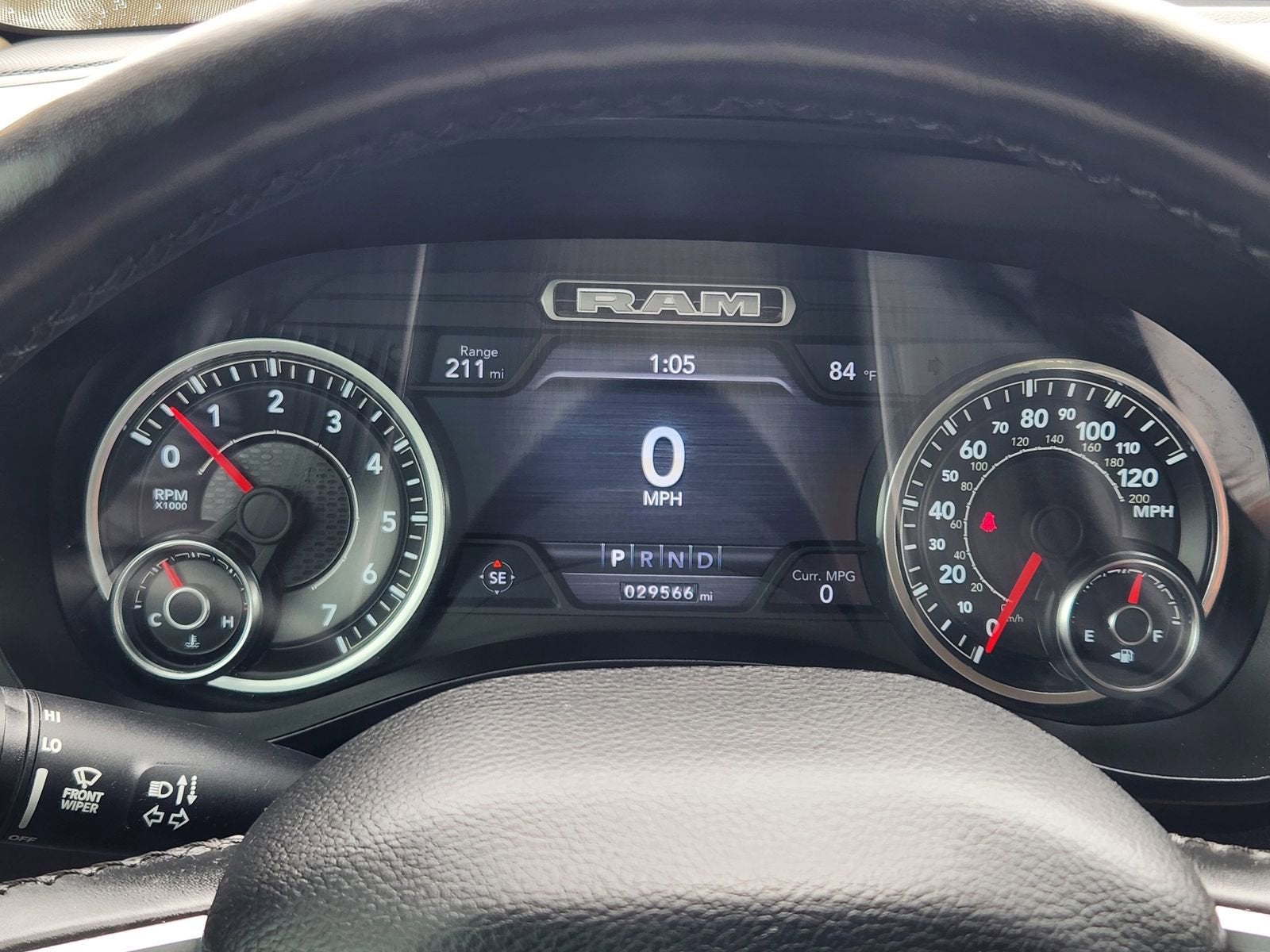 2019 RAM 1500 Laramie Crew Cab 4x2 5'7" Box