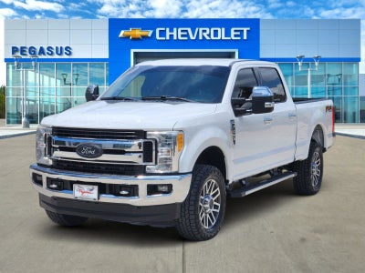 2017 Ford Super Duty F-250 SRW Lariat
