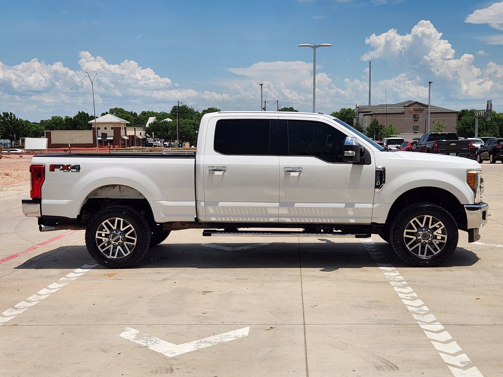 2017 Ford Super Duty F-250 SRW Lariat