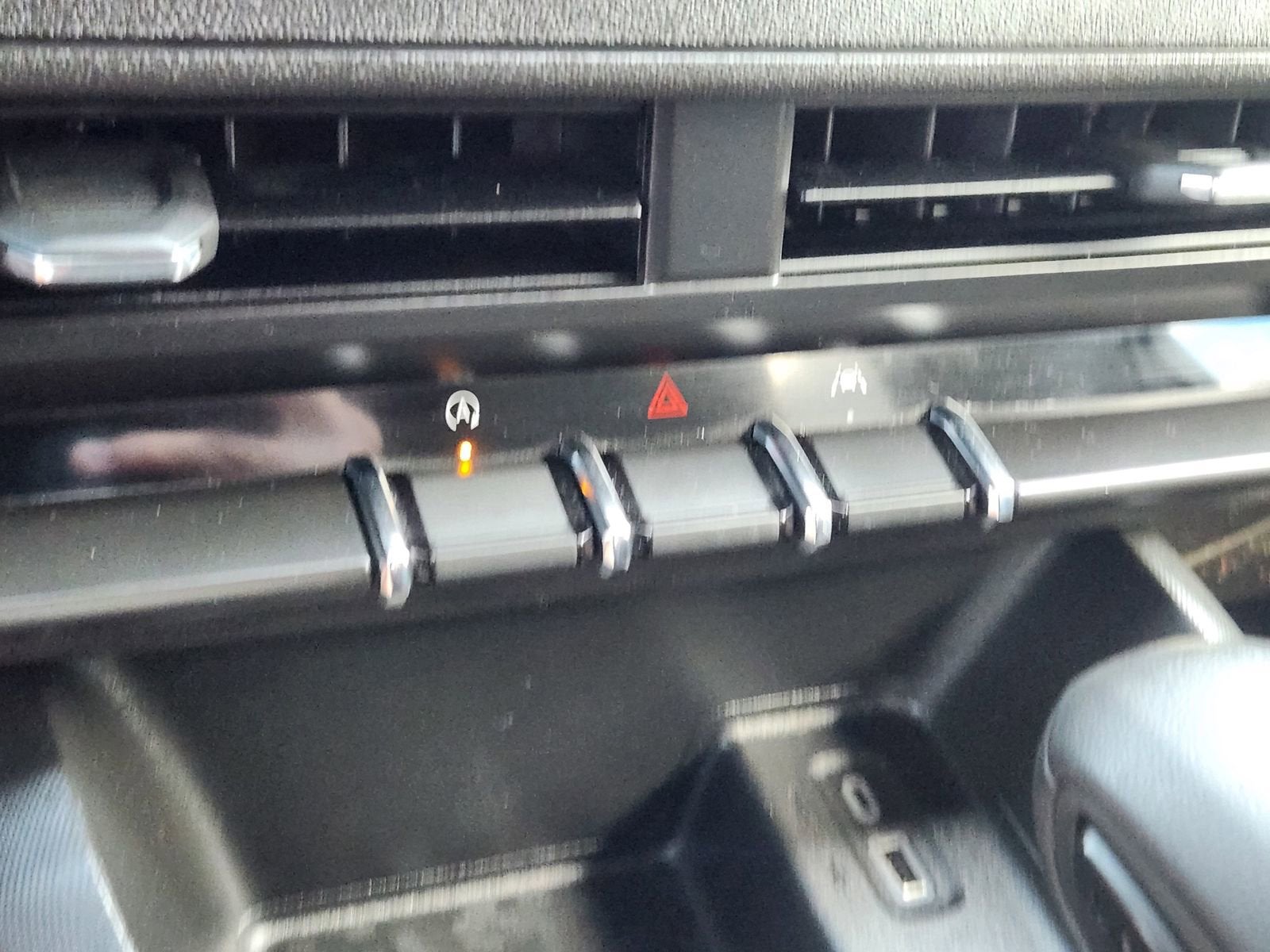 2024 Chevrolet Colorado WT